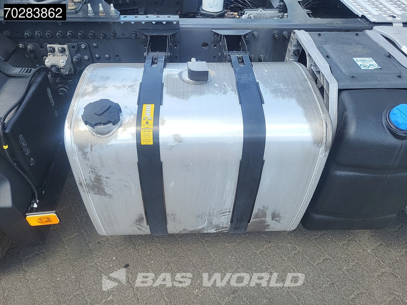 Cabeza tractora Volvo FH 500 4X2 2xTanks ACC I-ParkCool LED ACC Alcoa Navi Euro 6: foto 12
