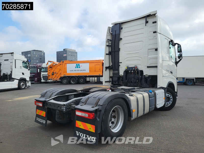 Cabeza tractora Volvo FH 500 FH 4X2 XL 2x Tanks VEB+: foto 5