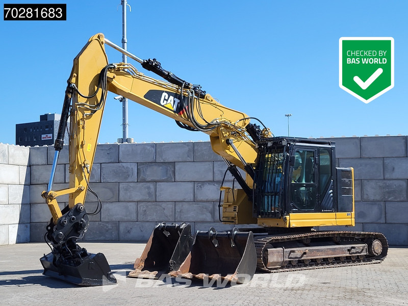 Caterpillar 325 F L 3 BUCKETS - VA BOOM - Excavadora de cadenas: foto 1 Caterpillar 325 F L 3 BUCKETS - VA BOOM - Excavadora de cadenas: foto 1