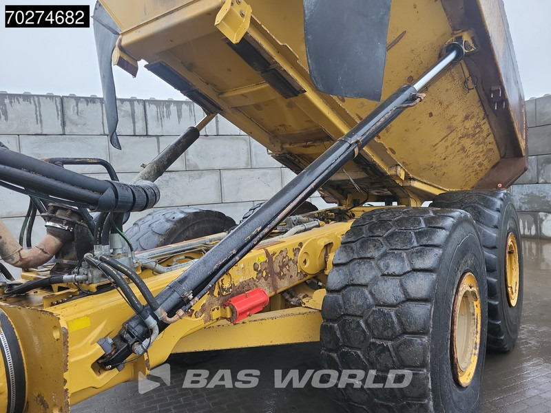 Dúmper articulado Caterpillar 740 B: foto 6