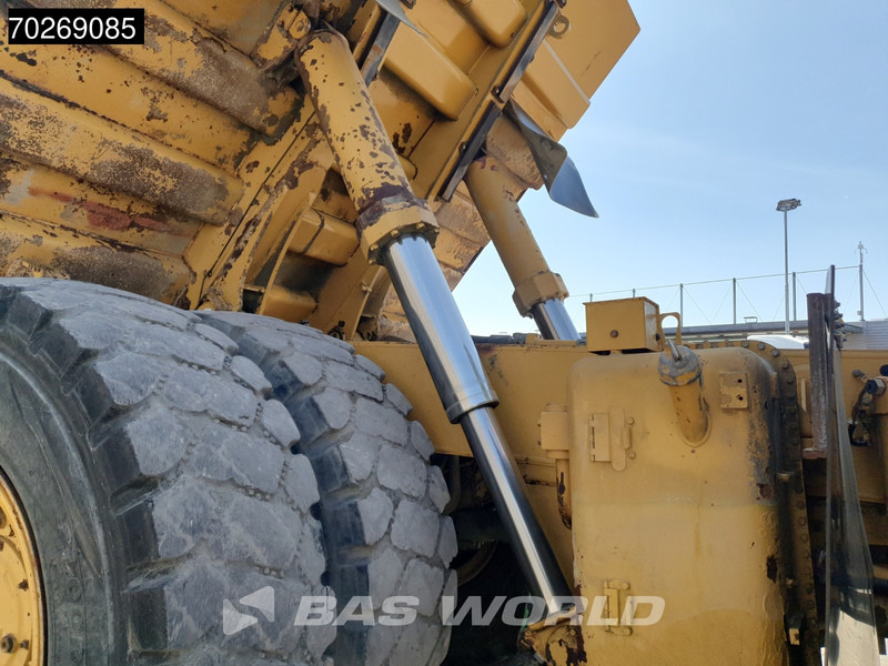 Dúmper rígido Caterpillar 772: foto 13
