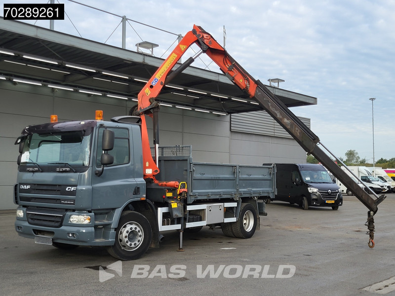 DAF CF75.250 FA75 4X2 Palfinger PK11000 Crane 8m3 tipper Manual Euro 4 - Camión volquete, Camión grúa: foto 3 DAF CF75.250 FA75 4X2 Palfinger PK11000 Crane 8m3 tipper Manual Euro 4 - Camión volquete, Camión grúa: foto 3