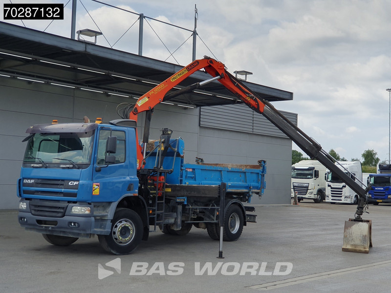 DAF CF75.310 4X2 Palfinger PK12000 Kran Crane 7m3 tipper Big-Axle Steelsuspension Euro 3 - Camión volquete, Camión grúa: foto 5 DAF CF75.310 4X2 Palfinger PK12000 Kran Crane 7m3 tipper Big-Axle Steelsuspension Euro 3 - Camión volquete, Camión grúa: foto 5