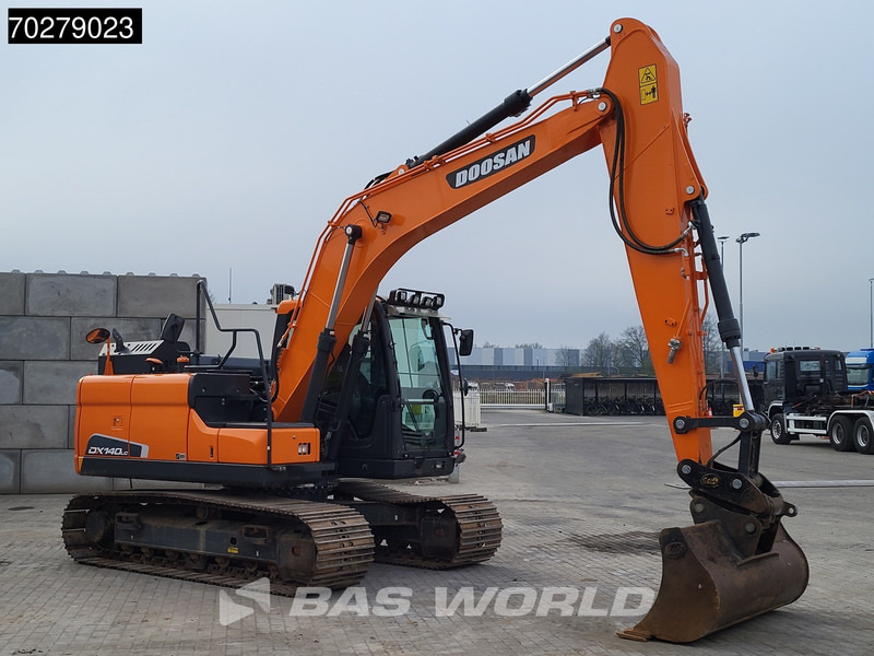 Excavadora de cadenas Doosan DX140 LC-5: foto 11