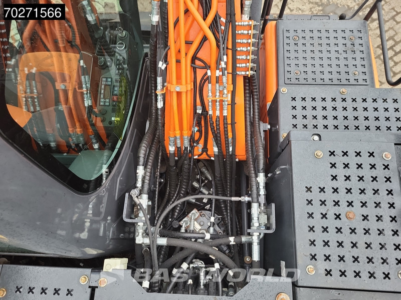 Excavadora de ruedas Doosan DX140 W-5 OIL QUICK - GERMAN: foto 10