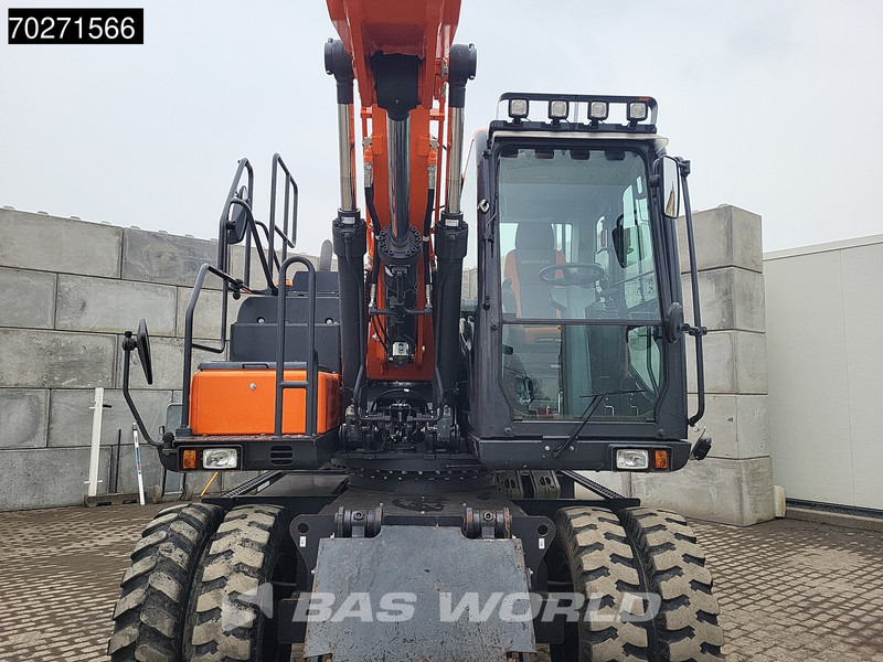 Excavadora de ruedas Doosan DX140 W-5 OIL QUICK - GERMAN: foto 8