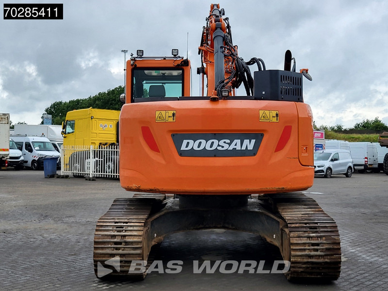 Doosan DX235 LCR-5 BLADE - 2 BUCKETS - GERMAN MACHINE - Excavadora de cadenas: foto 5 Doosan DX235 LCR-5 BLADE - 2 BUCKETS - GERMAN MACHINE - Excavadora de cadenas: foto 5