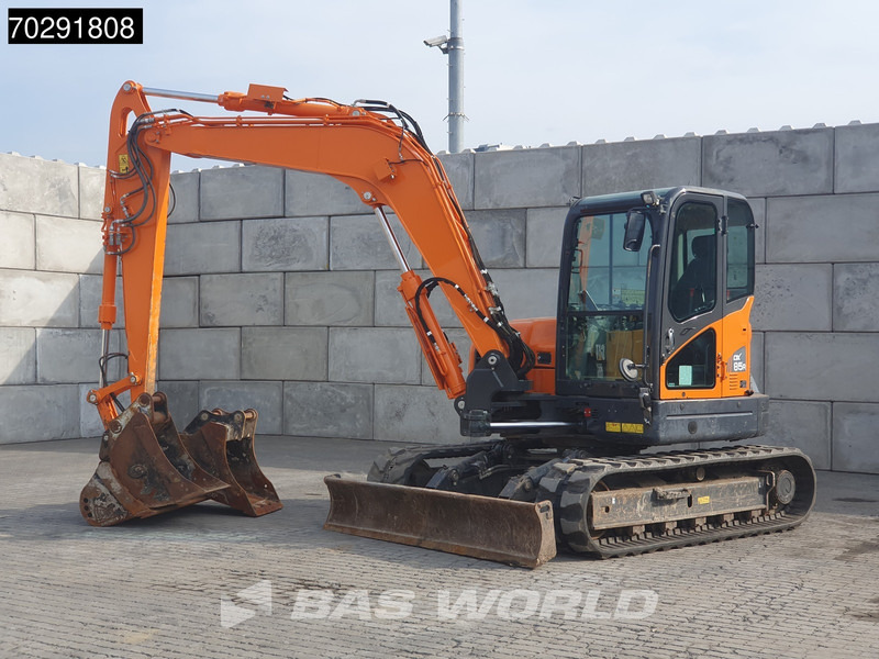 Doosan DX85 R-3 A/C - 3 BUCKETS - Miniexcavadora: foto 2 Doosan DX85 R-3 A/C - 3 BUCKETS - Miniexcavadora: foto 2
