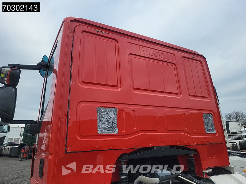 Camión chasis nuevo Iveco Eurocargo 180E320 4X2 NEW! 18T chassis 2017 production Euro 6: foto 8