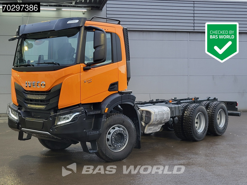 Iveco X-Way 420 6X4 NEW! OFF Chassis steelsuspension Automatic Euro 6 - Camión chasis: foto 1 Iveco X-Way 420 6X4 NEW! OFF Chassis steelsuspension Automatic Euro 6 - Camión chasis: foto 1