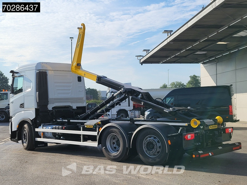 Iveco X-Way 580 6X2 Palfinger PHT20SLD5 Hooklift Lift+steering Axle Automatic Navi ACC LED Euro 6 - Camión multibasculante: foto 2 Iveco X-Way 580 6X2 Palfinger PHT20SLD5 Hooklift Lift+steering Axle Automatic Navi ACC LED Euro 6 - Camión multibasculante: foto 2
