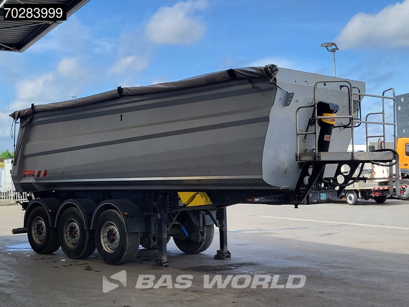 Langendorf 30M3 STEEL 3 axles 33m3 Steel Tipper Liftachse - Semirremolque volquete: foto 5 Langendorf 30M3 STEEL 3 axles 33m3 Steel Tipper Liftachse - Semirremolque volquete: foto 5