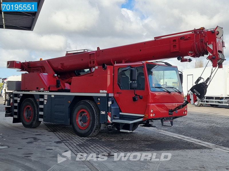 Liebherr LTM1030 LOW HOURS - REMOTE CONTROL - Grúa para terrenos difíciles: foto 5 Liebherr LTM1030 LOW HOURS - REMOTE CONTROL - Grúa para terrenos difíciles: foto 5
