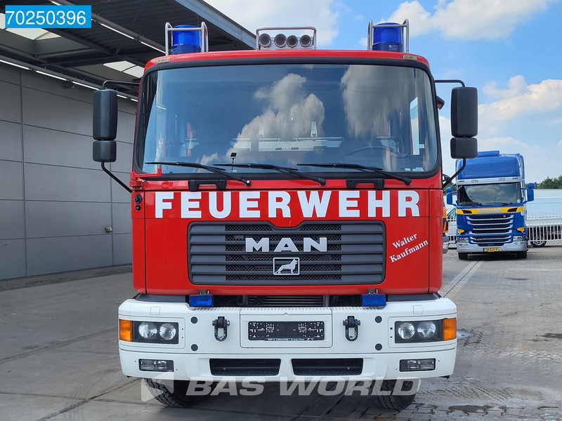 MAN TGA 14.284 4X4 4x4 Manual Steelsuspension Euro 2 Feuerwehr - Camión de bomberos: foto 3 MAN TGA 14.284 4X4 4x4 Manual Steelsuspension Euro 2 Feuerwehr - Camión de bomberos: foto 3