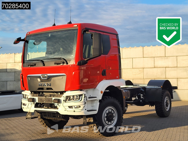 MAN TGM 18.250 4X4 New! Steelsuspension Big-Axle Automatic Euro 6 - Camión chasis: foto 1 MAN TGM 18.250 4X4 New! Steelsuspension Big-Axle Automatic Euro 6 - Camión chasis: foto 1