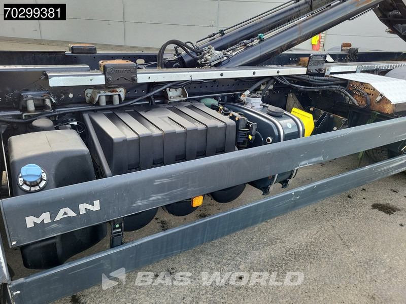 MAN TGS 28.460 6X2 Marrel AL20 S59 Containersysteem Automatic Liftachse Euro 6 - Camión multibasculante: foto 5 MAN TGS 28.460 6X2 Marrel AL20 S59 Containersysteem Automatic Liftachse Euro 6 - Camión multibasculante: foto 5