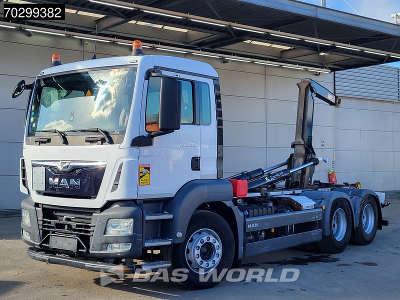 MAN TGS 28.460 6X2 Marrel Hooklift Lift Axle Euro 6 - Camión multibasculante: foto 3 MAN TGS 28.460 6X2 Marrel Hooklift Lift Axle Euro 6 - Camión multibasculante: foto 3
