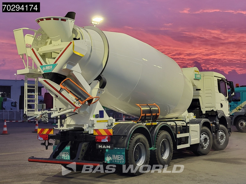 MAN TGS 41.440 8X4 NEW! 12m3 Imer Mixer Steelsuspension Big-Axle Automatic Euro 6 - Camión hormigonera: foto 5 MAN TGS 41.440 8X4 NEW! 12m3 Imer Mixer Steelsuspension Big-Axle Automatic Euro 6 - Camión hormigonera: foto 5
