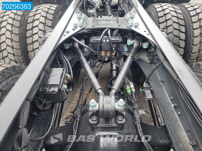 Camión chasis nuevo MAN TGS 41.440 8X4 NEW chassis Steelsuspension Automatic Euro 6: foto 12