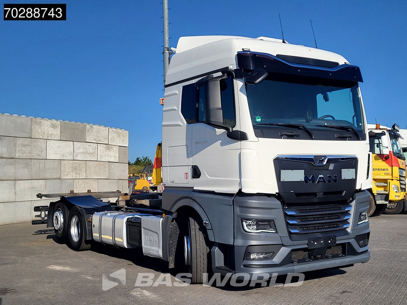 MAN TGX 26.470 6X2 BDF Retarder Lift-Axle LED Standairco Automatic Euro 6 - Camión portacontenedore/ Intercambiable: foto 3 MAN TGX 26.470 6X2 BDF Retarder Lift-Axle LED Standairco Automatic Euro 6 - Camión portacontenedore/ Intercambiable: foto 3