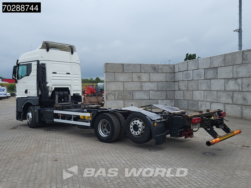 MAN TGX 26.470 6X2 BDF Retarder Lift Axle Standklima Automatic LED Euro 6 - Camión portacontenedore/ Intercambiable: foto 2 MAN TGX 26.470 6X2 BDF Retarder Lift Axle Standklima Automatic LED Euro 6 - Camión portacontenedore/ Intercambiable: foto 2