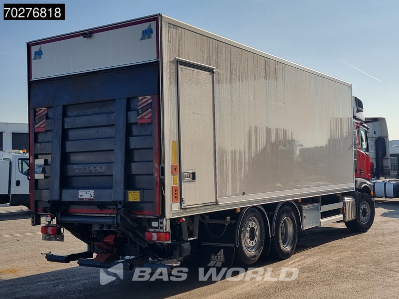 Mercedes-Benz Actros 2548 6X2 107.570 Kms! Full Air Mirror Cams Retarder Euro 6 Xenon - Camión caja cerrada: foto 5 Mercedes-Benz Actros 2548 6X2 107.570 Kms! Full Air Mirror Cams Retarder Euro 6 Xenon - Camión caja cerrada: foto 5
