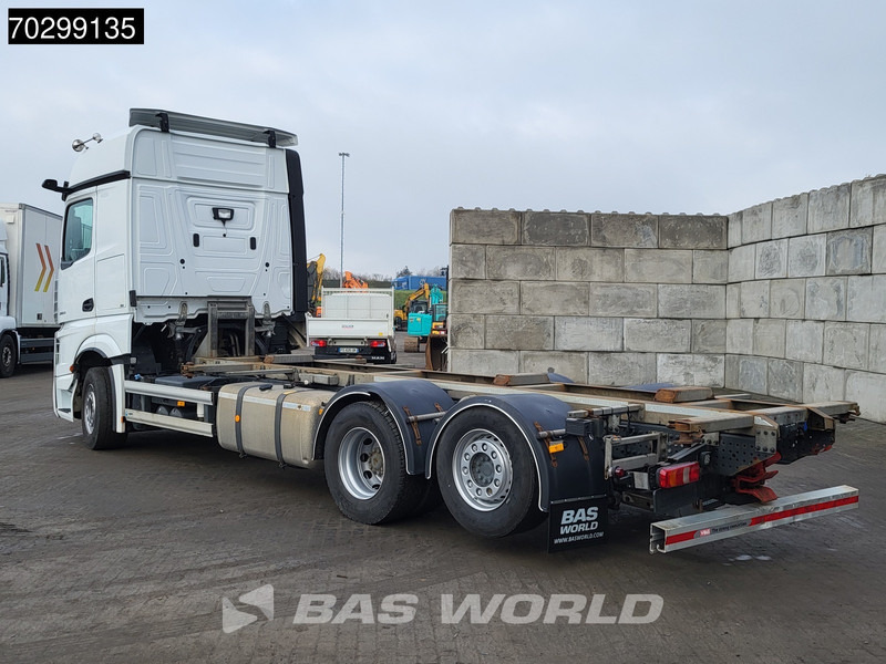 Mercedes-Benz Actros 2553 Actros 6X2 Full Air Retarder Lift Axle Euro 6 - Camión portacontenedore/ Intercambiable: foto 2 Mercedes-Benz Actros 2553 Actros 6X2 Full Air Retarder Lift Axle Euro 6 - Camión portacontenedore/ Intercambiable: foto 2