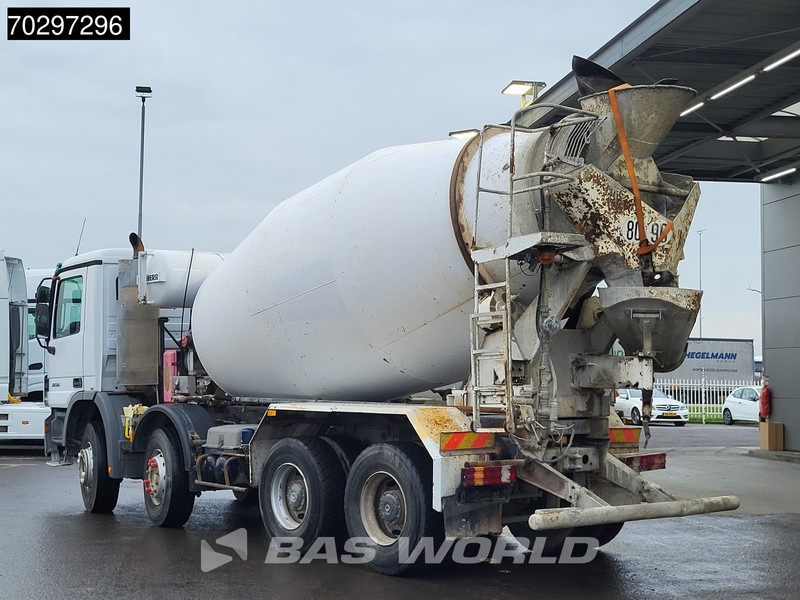 Mercedes-Benz Actros 3236 8X4 9m3 Liebherr Mixer Big-Axle Steelsuspension 3-Pedals Euro 3 - Camión hormigonera: foto 2 Mercedes-Benz Actros 3236 8X4 9m3 Liebherr Mixer Big-Axle Steelsuspension 3-Pedals Euro 3 - Camión hormigonera: foto 2