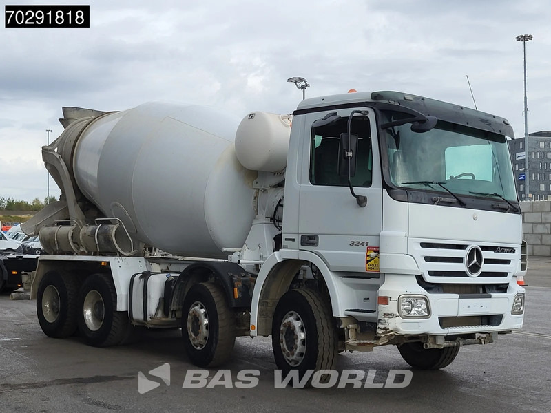 Mercedes-Benz Actros 3241 8X4 9m3 Stetter Steelsuspension 3-Pedals Retarder Euro 4 - Camión hormigonera: foto 3 Mercedes-Benz Actros 3241 8X4 9m3 Stetter Steelsuspension 3-Pedals Retarder Euro 4 - Camión hormigonera: foto 3
