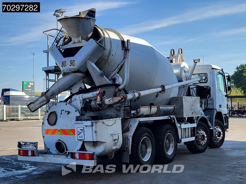 Mercedes-Benz Actros 3241 8X4 Mecbo PUMI incomplete Seelsuspension Big-Axle Euro 3 - Camión hormigonera: foto 5 Mercedes-Benz Actros 3241 8X4 Mecbo PUMI incomplete Seelsuspension Big-Axle Euro 3 - Camión hormigonera: foto 5
