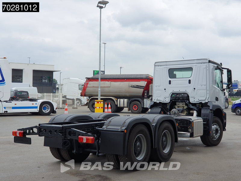 Mercedes-Benz Arocs 2636 6X4 NEW chassis Flange PTO Big-Axle Steelsuspension Euro 6 - Camión chasis: foto 5 Mercedes-Benz Arocs 2636 6X4 NEW chassis Flange PTO Big-Axle Steelsuspension Euro 6 - Camión chasis: foto 5