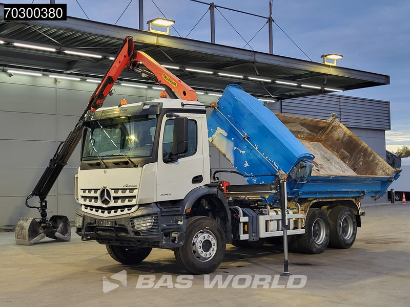 Mercedes-Benz Arocs 3343 6X4 Palfinger PK12.501 SLD Kran Crane 7m3 tipper Big-Axle Automatic Euro 6 - Camión volquete, Camión grúa: foto 5 Mercedes-Benz Arocs 3343 6X4 Palfinger PK12.501 SLD Kran Crane 7m3 tipper Big-Axle Automatic Euro 6 - Camión volquete, Camión grúa: foto 5