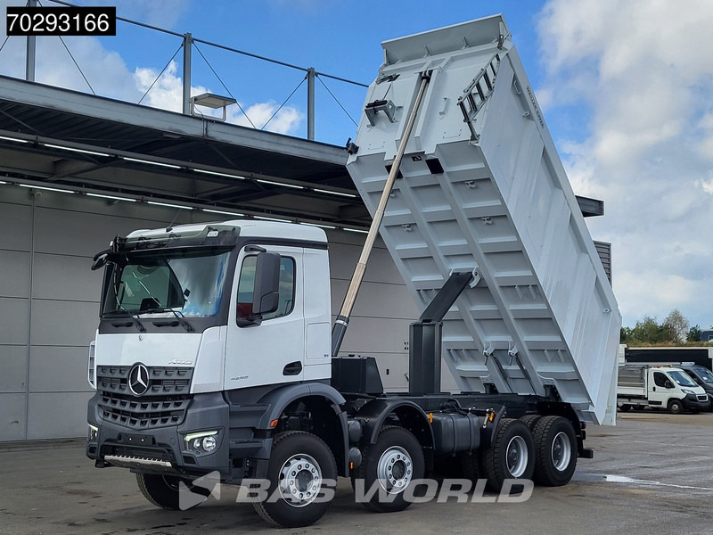 Mercedes-Benz Arocs 4245 8X4 New! 22m3 Meiller Kipper Big-Axle Steelsuspension Manual Euro 3 - Camión volquete: foto 2 Mercedes-Benz Arocs 4245 8X4 New! 22m3 Meiller Kipper Big-Axle Steelsuspension Manual Euro 3 - Camión volquete: foto 2