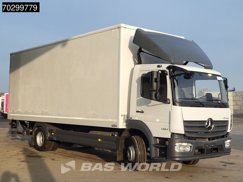 Mercedes-Benz Atego 1324 4X2 6-Cylinder Automatic Tailgate Euro 6 - Camión caja cerrada: foto 3 Mercedes-Benz Atego 1324 4X2 6-Cylinder Automatic Tailgate Euro 6 - Camión caja cerrada: foto 3