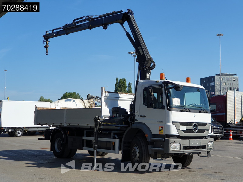 Mercedes-Benz Axor 1833 Axor 4X2 HIAB XS B-122 HIDUO Crane Kran Manual Steelsuspension Big-Axle Euro 5 - Camión volquete, Camión grúa: foto 3 Mercedes-Benz Axor 1833 Axor 4X2 HIAB XS B-122 HIDUO Crane Kran Manual Steelsuspension Big-Axle Euro 5 - Camión volquete, Camión grúa: foto 3