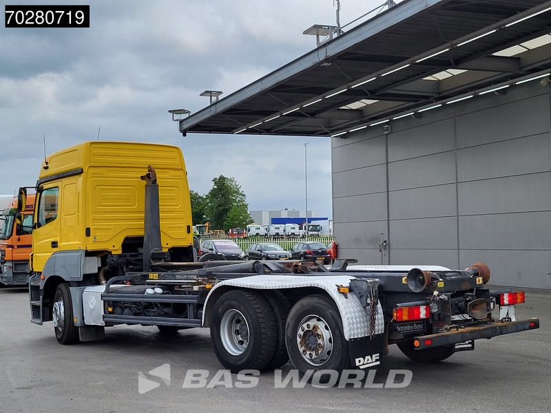 Mercedes-Benz Axor 2543 6X2 Meiller RK 20.70 hooklift Manual Retarder Liftachse Euro 5 - Camión multibasculante: foto 2 Mercedes-Benz Axor 2543 6X2 Meiller RK 20.70 hooklift Manual Retarder Liftachse Euro 5 - Camión multibasculante: foto 2