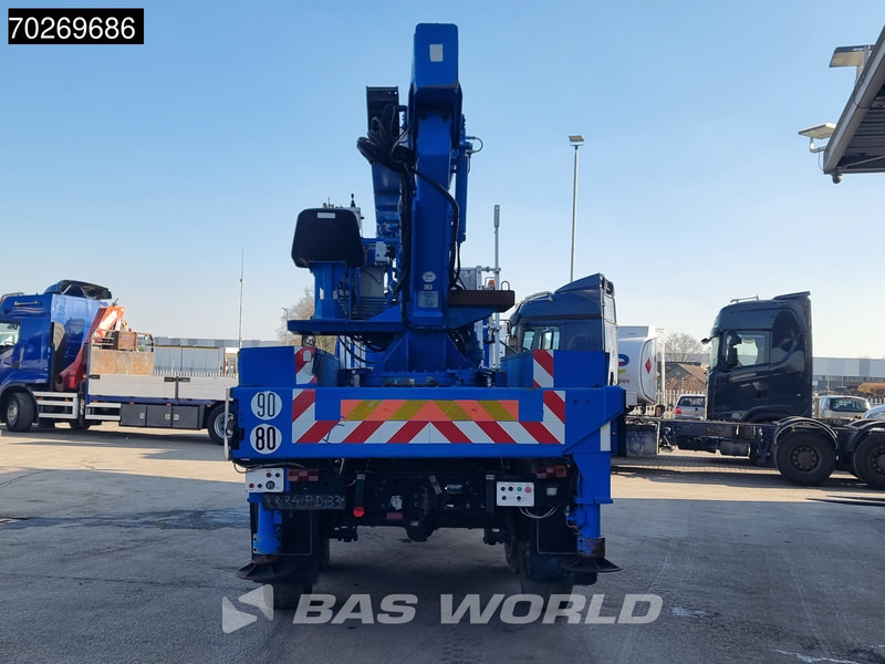 Mercedes-Benz Unimog 6X6 Unimog Engin EGI TP 226 hubarbeitsbühne Manual Euro 2 - Camión grúa: foto 5 Mercedes-Benz Unimog 6X6 Unimog Engin EGI TP 226 hubarbeitsbühne Manual Euro 2 - Camión grúa: foto 5