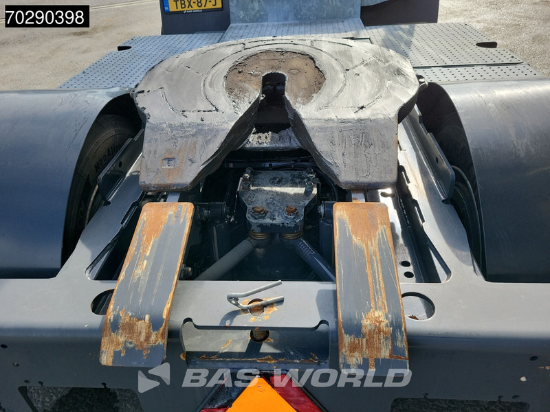 Leasing de Terberg YT222 4X2 NL-Truck EPA Big-Axle Hebesattel Terberg YT222 4X2 NL-Truck EPA Big-Axle Hebesattel: foto 17 Leasing de Terberg YT222 4X2 NL-Truck EPA Big-Axle Hebesattel Terberg YT222 4X2 NL-Truck EPA Big-Axle Hebesattel: foto 17