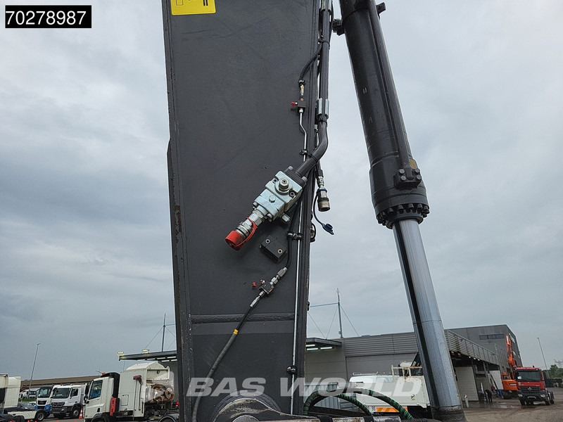 Excavadora de cadenas Volvo EC300 E L: foto 9