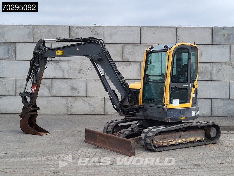 Volvo ECR58 ECR58 - Miniexcavadora: foto 3 Volvo ECR58 ECR58 - Miniexcavadora: foto 3