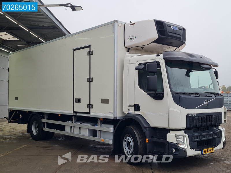 Volvo FE 250 4X2 19 Tonner NL-Truck Carrier Supra 1250 MT Euro 6 - Camión frigorífico: foto 3 Volvo FE 250 4X2 19 Tonner NL-Truck Carrier Supra 1250 MT Euro 6 - Camión frigorífico: foto 3