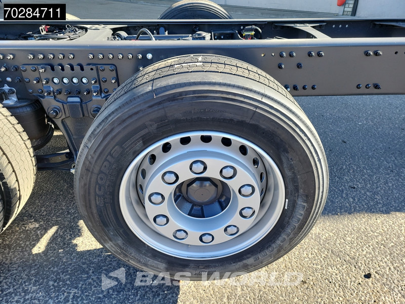 Camión chasis nuevo Volvo FH 540 6X2 NEW Horsetruck chassis Lift+Lenkachse Dynamic Steering Mirror cam Euro 6: foto 17