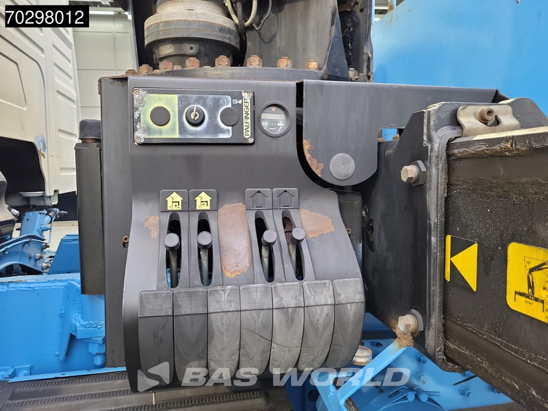 Leasing de Volvo FM 360 FM 6X2 Palfinger PK29002 Kran crane Manual Sleepercab Airco Euro 4 Volvo FM 360 FM 6X2 Palfinger PK29002 Kran crane Manual Sleepercab Airco Euro 4: foto 18 Leasing de Volvo FM 360 FM 6X2 Palfinger PK29002 Kran crane Manual Sleepercab Airco Euro 4 Volvo FM 360 FM 6X2 Palfinger PK29002 Kran crane Manual Sleepercab Airco Euro 4: foto 18