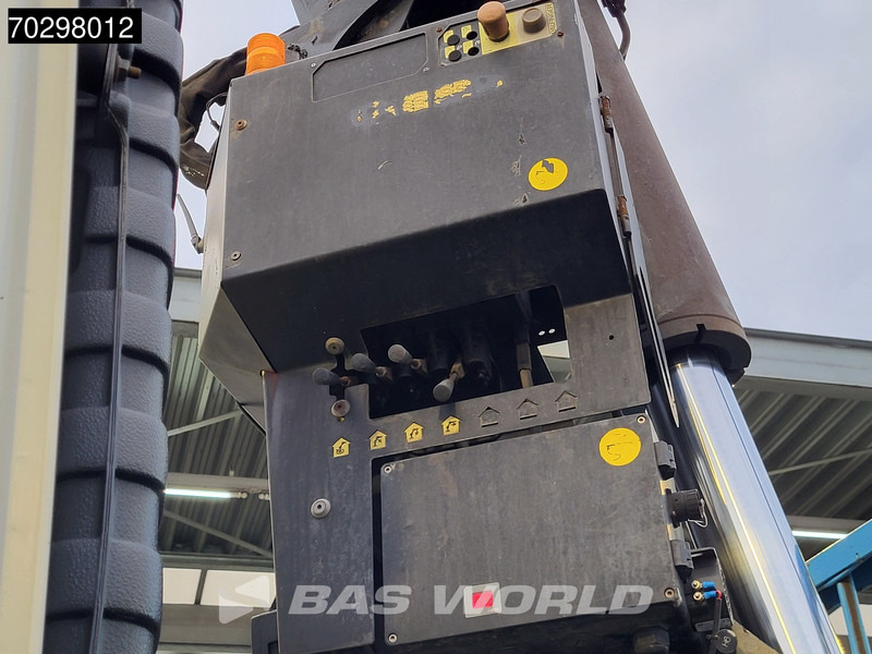 Leasing de Volvo FM 360 FM 6X2 Palfinger PK29002 Kran crane Manual Sleepercab Airco Euro 4 Volvo FM 360 FM 6X2 Palfinger PK29002 Kran crane Manual Sleepercab Airco Euro 4: foto 20 Leasing de Volvo FM 360 FM 6X2 Palfinger PK29002 Kran crane Manual Sleepercab Airco Euro 4 Volvo FM 360 FM 6X2 Palfinger PK29002 Kran crane Manual Sleepercab Airco Euro 4: foto 20