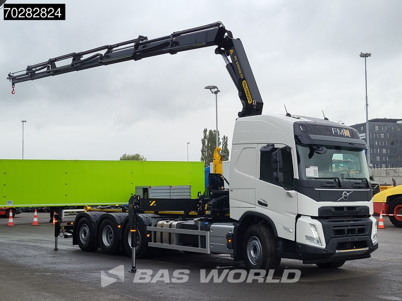 Volvo FMX 500 8X4 NEW! Palfinger PK33002 Crane + HT22TEC Hooklift Lift-Steering Axle - Camión multibasculante, Camión grúa: foto 3 Volvo FMX 500 8X4 NEW! Palfinger PK33002 Crane + HT22TEC Hooklift Lift-Steering Axle - Camión multibasculante, Camión grúa: foto 3