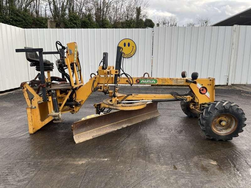 Ausa OP NV2500 - Grader: foto 1 Ausa OP NV2500 - Grader: foto 1