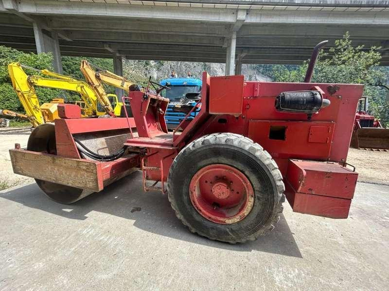 Bitelli BORA C 80 MACHINE SUISSE - Compactador mixto: foto 5 Bitelli BORA C 80 MACHINE SUISSE - Compactador mixto: foto 5