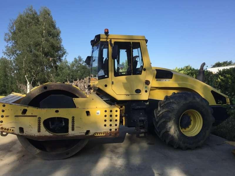 Bomag BW 226 DI-4 BVC - Compactador mixto: foto 5 Bomag BW 226 DI-4 BVC - Compactador mixto: foto 5
