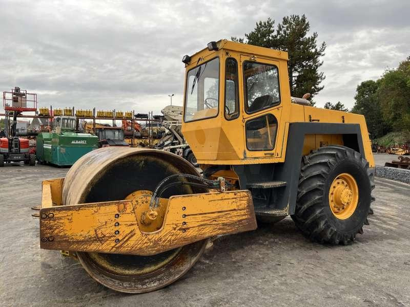 Bomag BW213D - Compactador mixto: foto 3 Bomag BW213D - Compactador mixto: foto 3