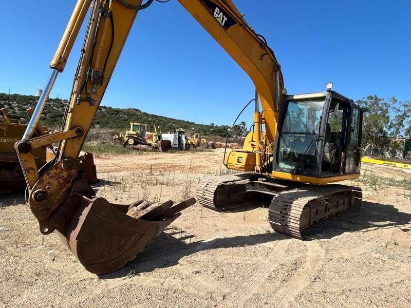 Caterpillar 312C - Excavadora de cadenas: foto 2 Caterpillar 312C - Excavadora de cadenas: foto 2
